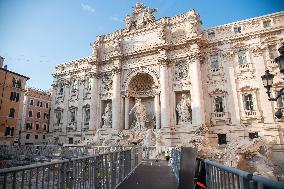 Trevi Fountain Being Renovated - Rome