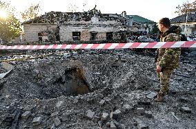 Aftermath of November 7 Russian guided bomb strike in Zaporizhzhia