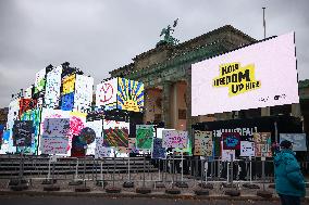 35th Anniversary Of The Fall Of The Berlin Wall Previous