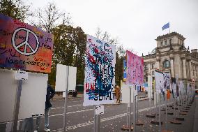 35th Anniversary Of The Fall Of The Berlin Wall Previous