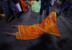 Last Day Of Chhath Puja Festival In Kolkata, India - 08 Nov 2024