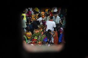 Last Day Of Chhath Puja Festival In Kolkata, India - 08 Nov 2024