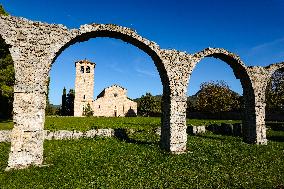 Daily Life in Castel San Vincenzo, Italy