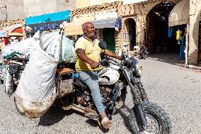 Daily Life In Tunisia