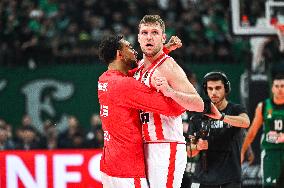 Panathinaikos AKTOR Athens vs Olympiacos Piraeus , 2024/2025 Turkish Airlines EuroLeague