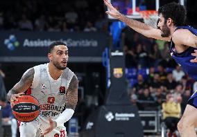 FC Barcelona v Baskonia Vitoria Gasteiz - Turkish Airlines EuroLeague