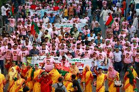 Bangladesh Opposition BNP holds massive rally in Dhaka