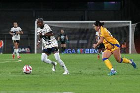 Quarterfinals Pumas v Tigres - Liga BBVA MX Femenil