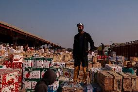 Asia’s 2nd Largest Fruit Market In Kashmir