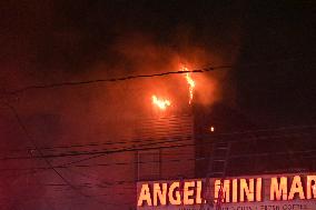 Large Fire Impacts Several Businesses In Jersey City New Jersey