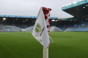 Leeds United FC v Queens Park Rangers FC - Sky Bet Championship