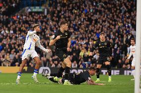 Leeds United FC v Queens Park Rangers FC - Sky Bet Championship