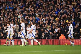 Leeds United FC v Queens Park Rangers FC - Sky Bet Championship