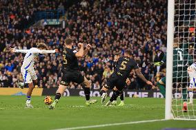 Leeds United FC v Queens Park Rangers FC - Sky Bet Championship