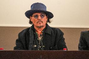 Johnny Depp At Press Conference For Modi - Madrid