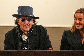 Johnny Depp At Press Conference For Modi - Madrid