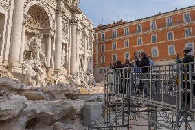 Inauguration Of Temporary Walkway To Access Trevi Fountain - Rome