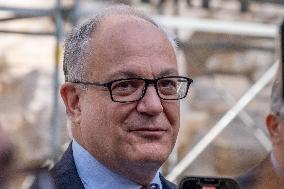 Inauguration Of Temporary Walkway To Access Trevi Fountain - Rome