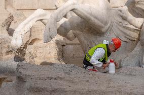 Inauguration Of Temporary Walkway To Access Trevi Fountain - Rome