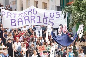 Demonstration for decent housing in Malaga