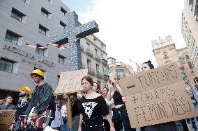 Demonstration for decent housing in Malaga