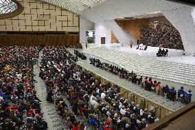 Pope Francis meets members of blood donors associations - Vatican