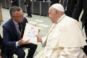 Pope Francis meets members of blood donors associations - Vatican