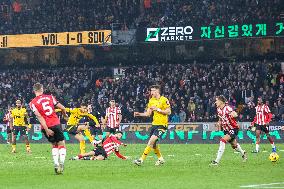 Wolverhampton Wanderers FC v Southampton FC - Premier League