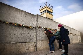 35th Anniversary Of The Fall Of The Berlin Wall