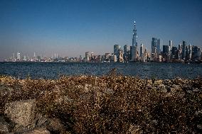 New Jersey Brush Fire Smoke Over NYC