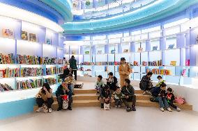 Wuzhou Bookstore in Chongqing