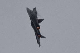 Russia's Su-57 Stealth Fighter Jet Performs over Zhuhai airport