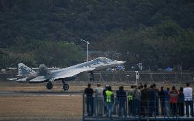 Russia's Su-57 Stealth Fighter Jet Performs over Zhuhai airport