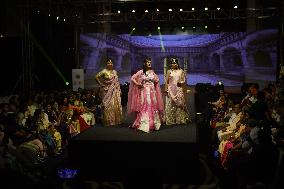 India -Traditional Dress Fashion Show