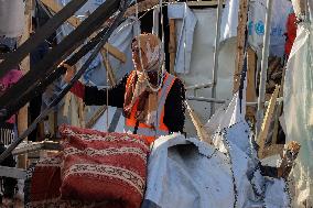 Israeli Shelling Inside The Courtyard Of A Hospital - Deir Al-Balah