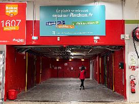 Auchan Anounces Social Plan With 2389 Layoffs - France