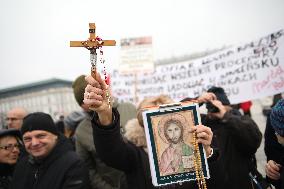 Monthly Anniversary Of The Smolensk Disaster In Warsaw