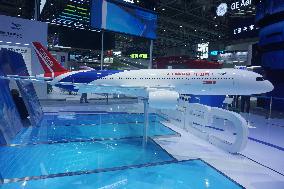 Jet C929 at Zhuhai Air Show