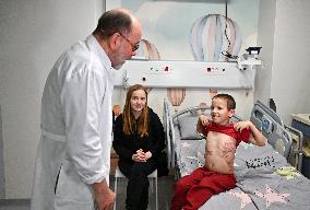 Swiss plastic surgeon Clemens Mariel Schistel visits Lviv