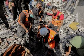 Gaza Hit By Deadly Israeli Strikes