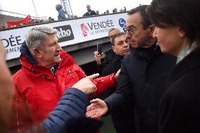 Bruno Retailleau and Philippe de Villiers at Vendée Globe departure -  Les Sables-d'Olonne