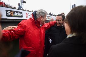 Bruno Retailleau and Philippe de Villiers at Vendée Globe departure -  Les Sables-d'Olonne