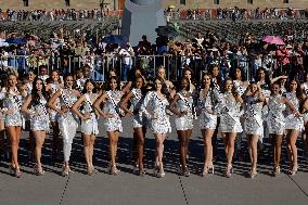 Guinness Record For Mariachis And Miss Universes At The Zócalo In Mexico City