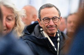 Bruno Retailleau and Philippe de Villiers at Vendée Globe departure -  Les Sables-d'Olonne