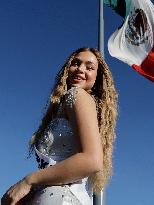 Guinness Record For Mariachis And Miss Universes At The Zócalo In Mexico City