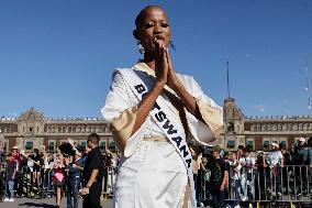 Guinness Record For Mariachis And Miss Universes At The Zócalo In Mexico City