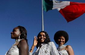 Guinness Record For Mariachis And Miss Universes At The Zócalo In Mexico City