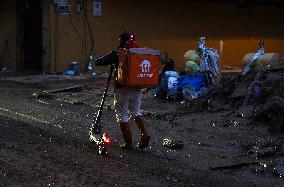 Floods Cleanup Efforts Continue - Spain