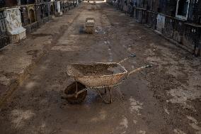 Floods Cleanup Efforts Continue - Spain