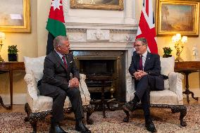 King Abdullah Visits UK